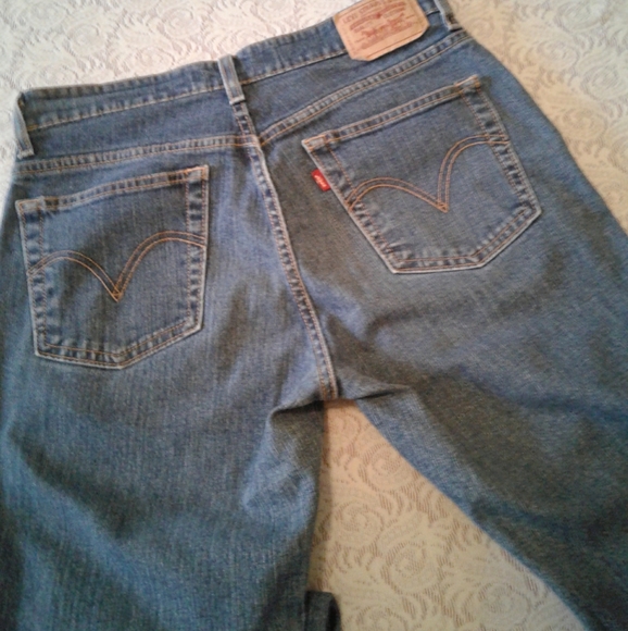 🌺 Levi's Classic Capri High Rise Jeans - Picture 4 of 8